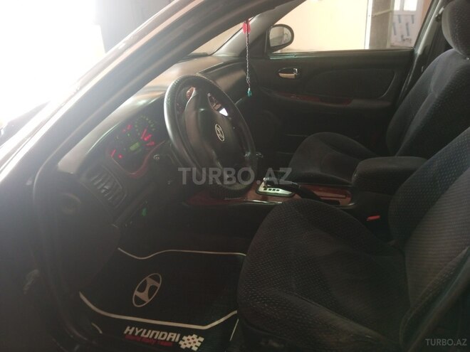 Hyundai Sonata 2004, 193,000 km - 2.0 l - Quba