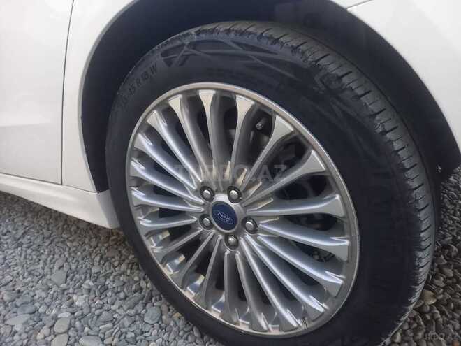 Ford Fusion 2015, 219,875 km - 2.0 l - Cəlilabad