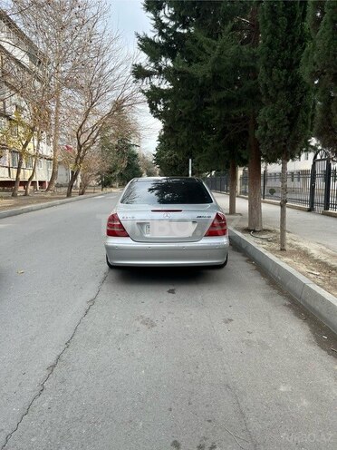 Mercedes E 240 2002, 370,270 km - 2.4 l - Mingəçevir