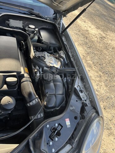Mercedes E 240 2002, 370,270 km - 2.4 l - Mingəçevir