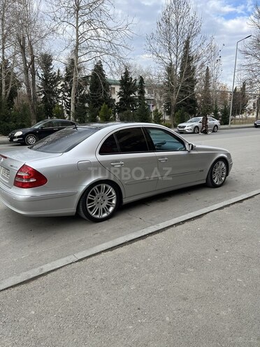 Mercedes E 240 2002, 370,270 km - 2.4 l - Mingəçevir