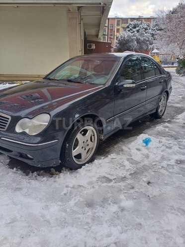 Mercedes C 200 2000, 330,000 km - 2.0 l - Bakı