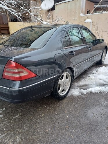 Mercedes C 200 2000, 330,000 km - 2.0 l - Bakı