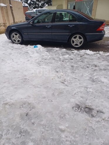 Mercedes C 200 2000, 330,000 km - 2.0 l - Bakı