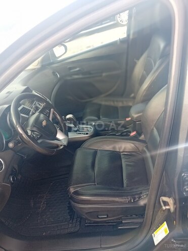 Chevrolet Cruze 2012, 215,845 km - 1.4 л - Qazax