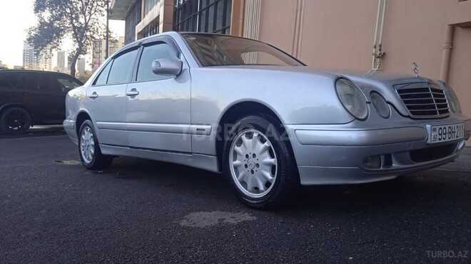 Mercedes E 220 2001, 391,000 km - 2.2 l - Bakı