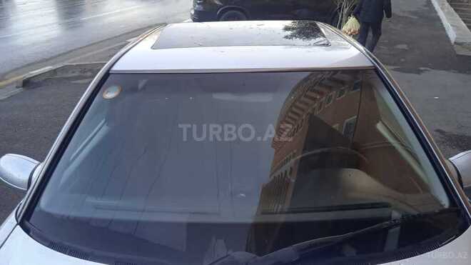 Mercedes E 220 2001, 391,000 km - 2.2 l - Bakı