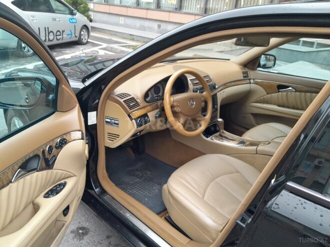 Mercedes E 350 2006, 317,000 km - 3.5 l - Bakı