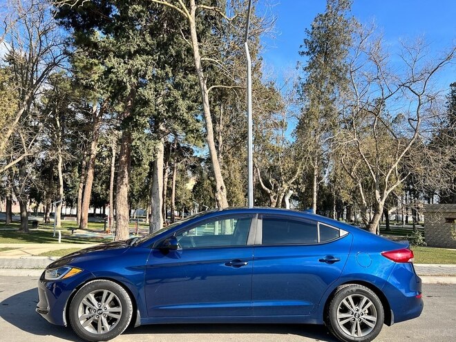 Hyundai Elantra 2018, 139,892 km - 2.0 l - Bakı