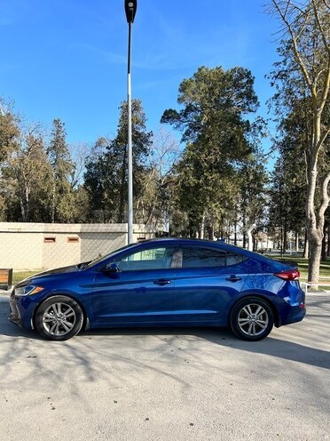 Hyundai Elantra 2018, 139,892 km - 2.0 l - Bakı