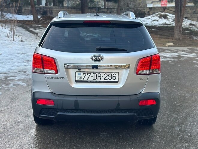 Kia Sorento 2012, 245,000 km - 2.0 л - Bakı