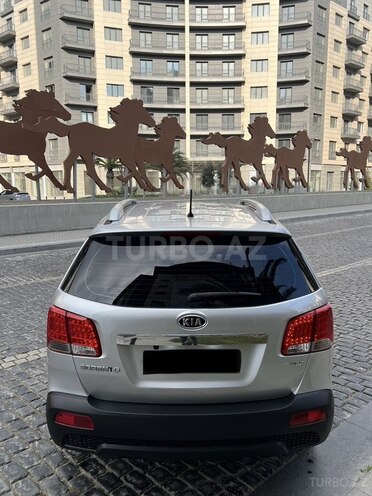 Kia Sorento 2010, 249,000 km - 2.0 l - Bakı