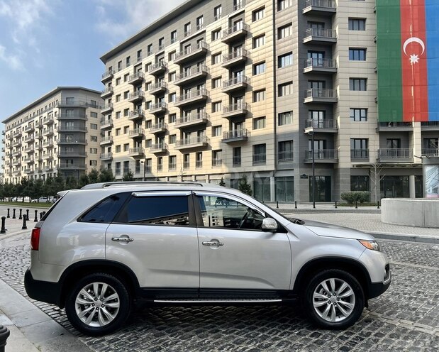 Kia Sorento 2010, 249,000 km - 2.0 l - Bakı