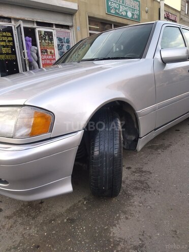 Mercedes C 220 1995, 348,000 km - 2.2 l - Qazax