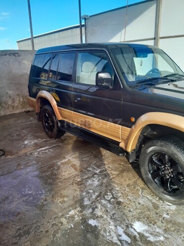 Mitsubishi Pajero 1995, 242,687 km - 2.8 l - Gəncə