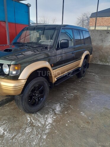 Mitsubishi Pajero 1995, 242,687 km - 2.8 l - Gəncə