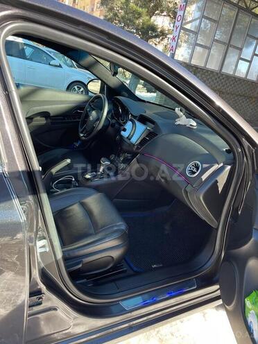 Chevrolet Cruze 2015, 175,900 km - 1.4 l - Bakı