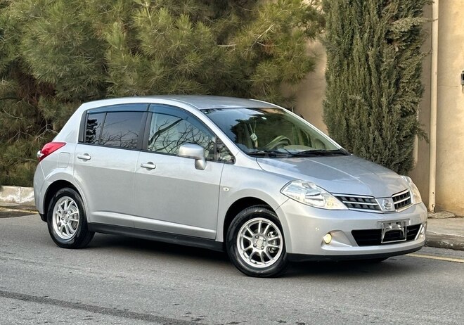 Nissan Tiida 2011, 97,000 km - 1.5 l - Bakı