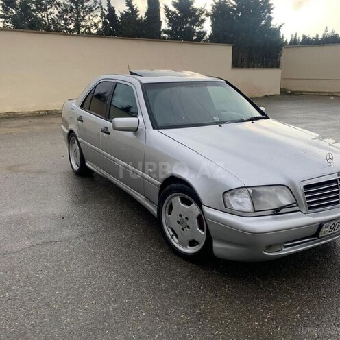 Mercedes C 240 1998, 398,000 km - 2.4 l - Beyləqan
