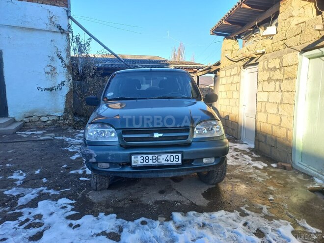 Chevrolet Niva 2008, 101,604 km - 1.7 л - Qusar