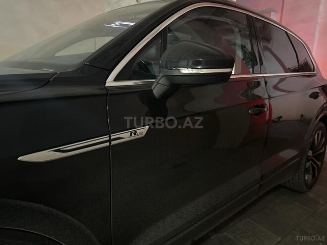 Volkswagen Touareg 2019, 60,000 km - 3.0 л - Bakı
