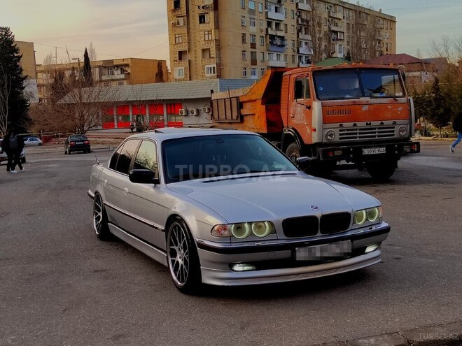 BMW 735 2001, 258,000 km - 3.5 l - Bakı