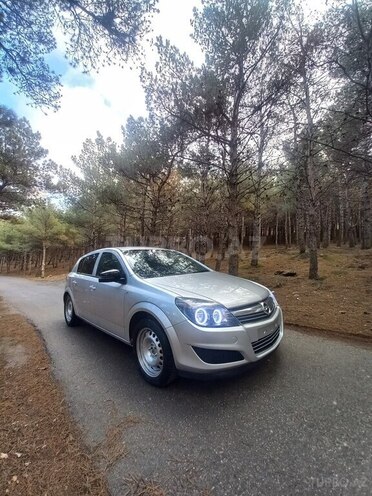 Opel Astra 2008, 256,000 km - 1.3 l - Bakı