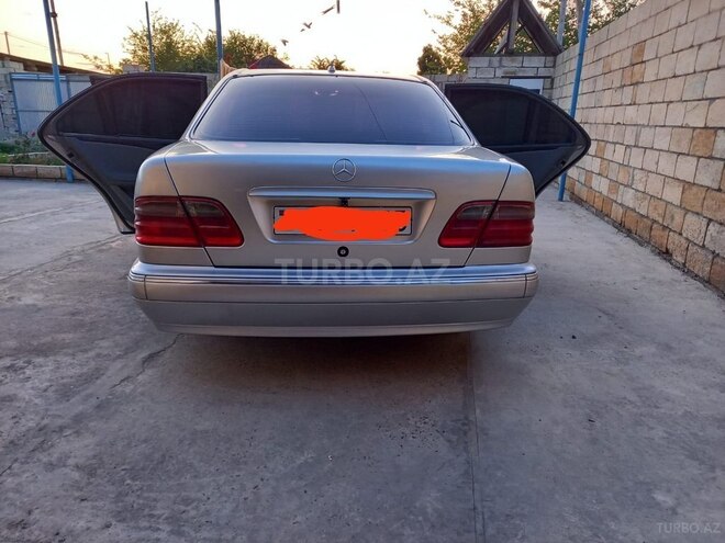 Mercedes E 270 2000, 343,000 km - 2.7 л - İmişli