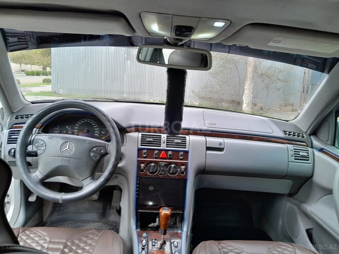 Mercedes E 270 2000, 343,000 km - 2.7 л - İmişli
