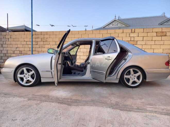 Mercedes E 270 2000, 343,000 km - 2.7 л - İmişli