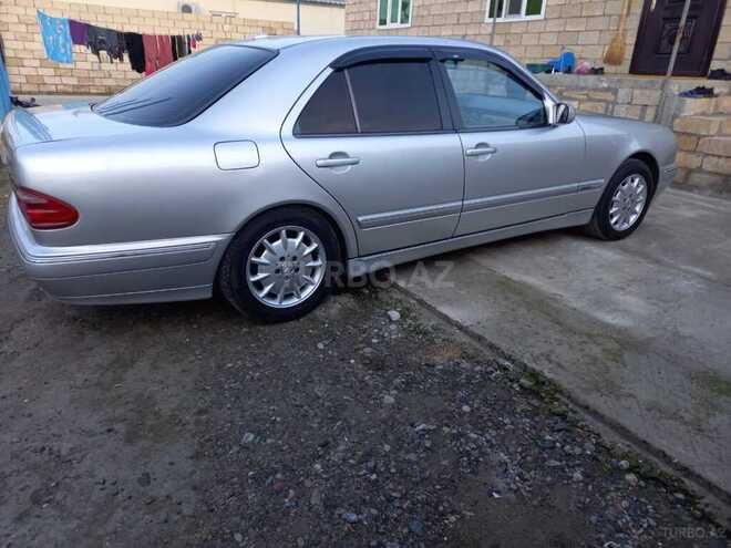 Mercedes E 270 2000, 343,000 km - 2.7 л - İmişli