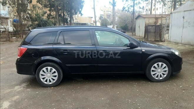 Opel Astra 2006, 260,000 km - 1.4 l - Gəncə