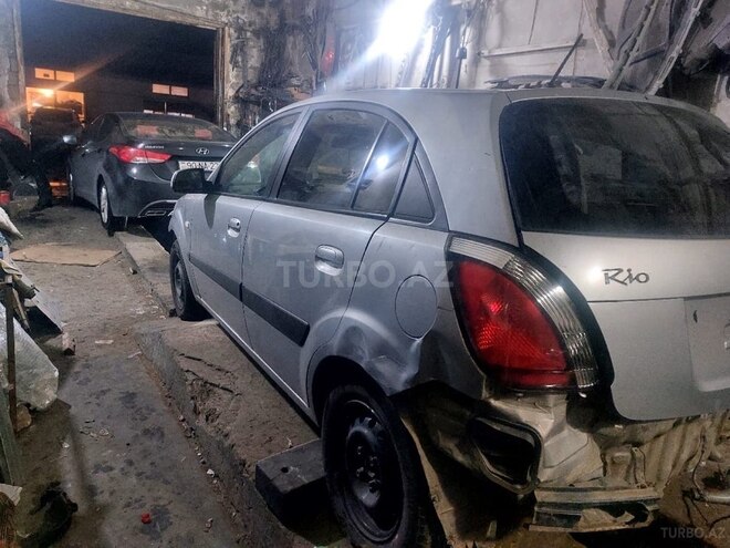 Kia Rio 2005, 255,555 km - 1.5 л - Bakı