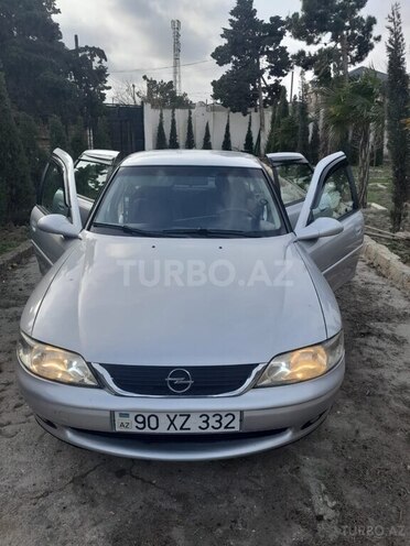Opel Vectra 1999, 300,000 km - 1.6 l - Zərdab