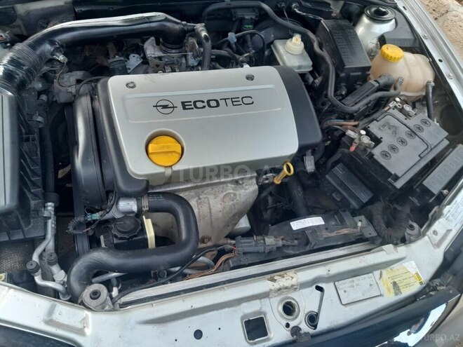 Opel Vectra 1999, 300,000 km - 1.6 l - Zərdab