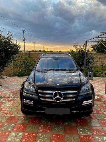 Mercedes GL 550 2009, 133,000 km - 5.5 l - Bakı