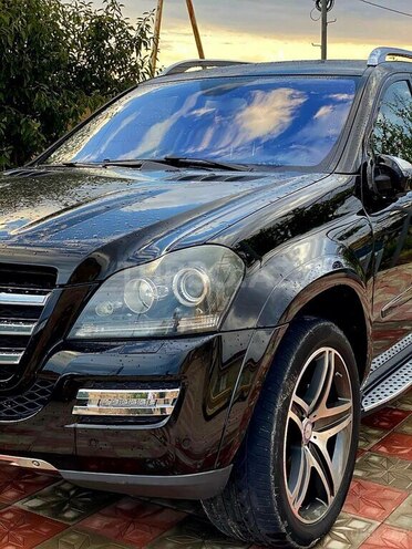 Mercedes GL 550 2009, 133,000 km - 5.5 l - Bakı