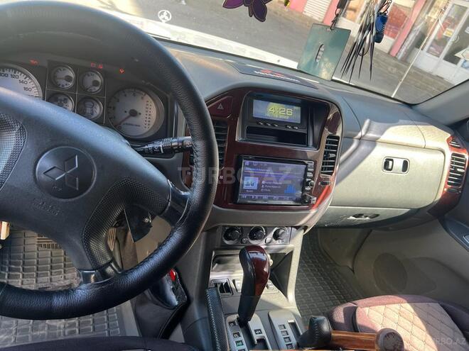 Mitsubishi Pajero 2006, 358,000 km - 3.2 l - Bakı