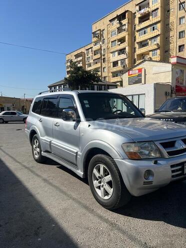 Mitsubishi Pajero 2006, 358,000 km - 3.2 l - Bakı