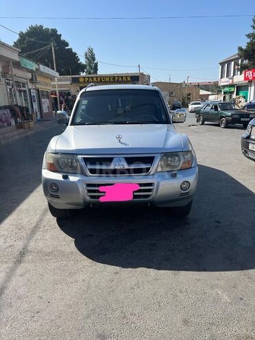 Mitsubishi Pajero 2006, 358,000 km - 3.2 l - Bakı