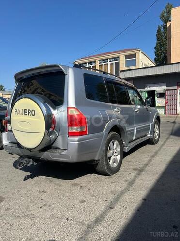 Mitsubishi Pajero 2006, 358,000 km - 3.2 l - Bakı