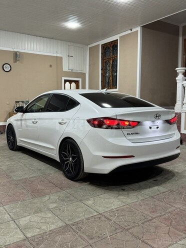 Hyundai Elantra 2017, 85,000 km - 2.0 l - Gəncə