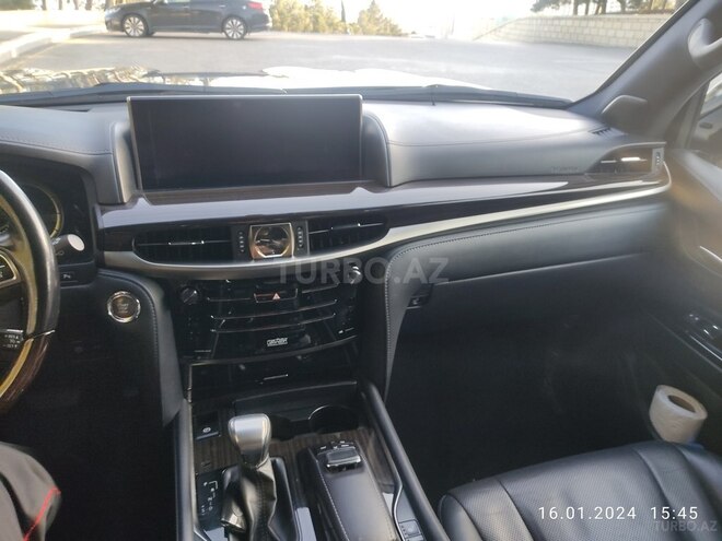 Lexus LX 570 2016, 88,000 km - 5.7 l - Bakı