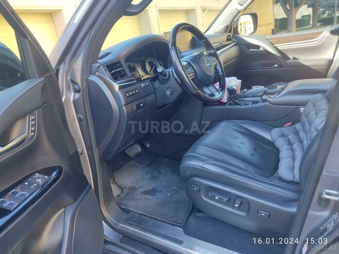Lexus LX 570 2016, 88,000 km - 5.7 l - Bakı
