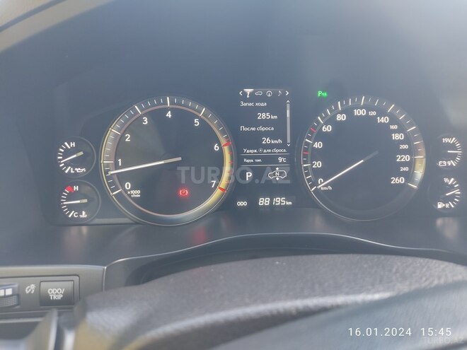Lexus LX 570 2016, 88,000 km - 5.7 l - Bakı