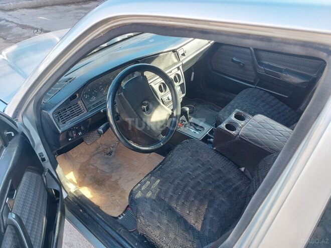 Mercedes 190 1990, 350,000 km - 2.0 л - Bərdə