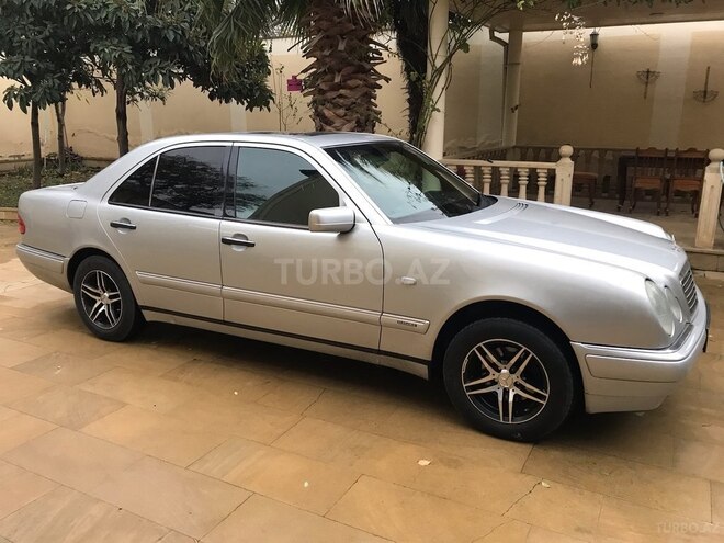 Mercedes E 230 1996, 380,000 km - 2.3 l - Bakı