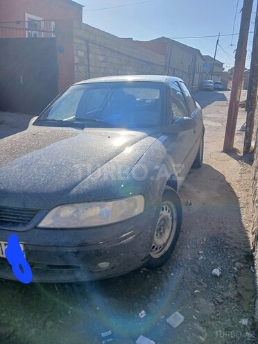 Opel Vectra 1997, 322,553 km - 1.8 l - Sumqayıt
