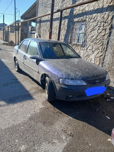 Opel Vectra 1997, 322,553 km - 1.8 l - Sumqayıt