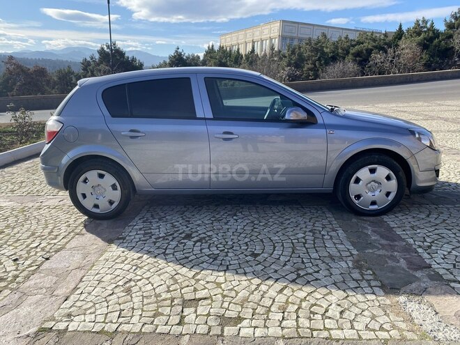 Opel Astra 2005, 235,000 km - 1.4 l - Tovuz